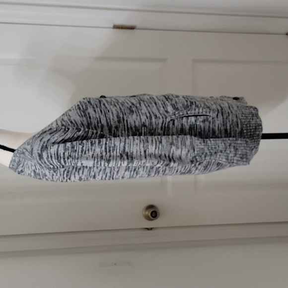 Gap Size M Gray White Black Marled Button Front Cardigan Sweater with Pockets - Picture 6 of 13